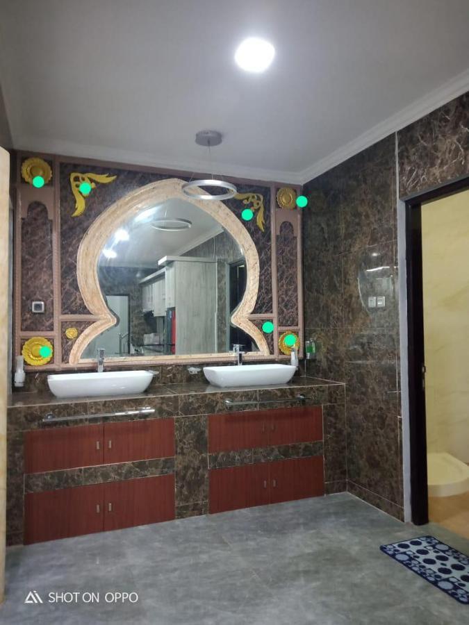 Villa Zamrud Avane Sampal Extérieur photo